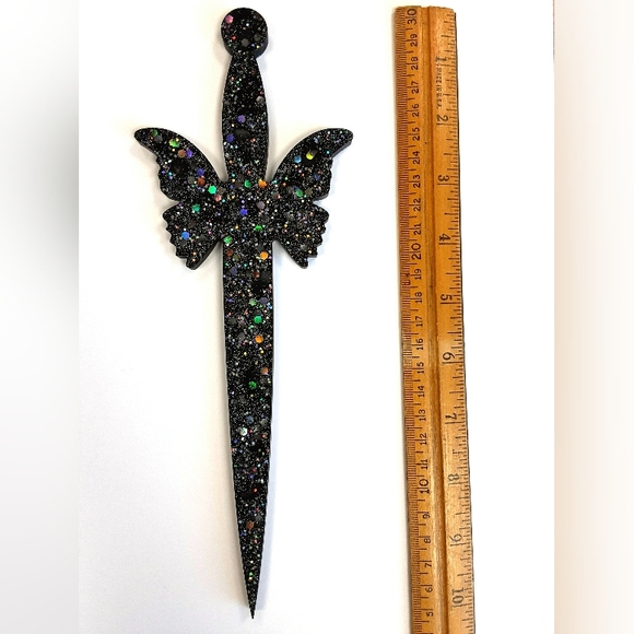 Orgone Butterfly Resin Knife With Shungite & Rose Quartz ~ Orgonite - Picture 4 of 5
